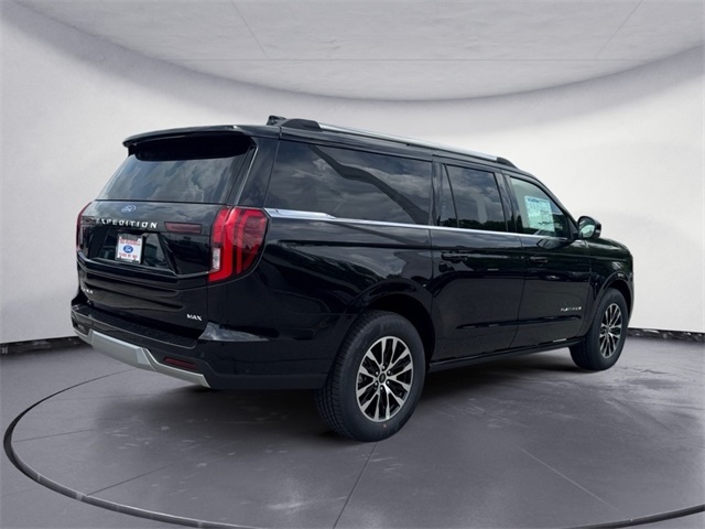 2025 Ford Expedition MAX Platinum photo 4