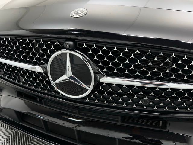 2024 Mercedes Benz C 300 4MATIC photo 4