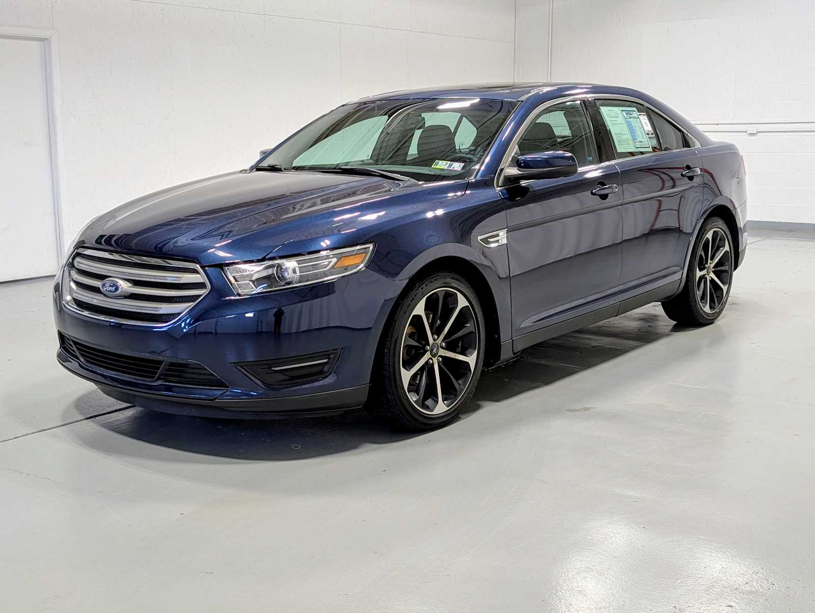 2016 Ford Taurus SEL