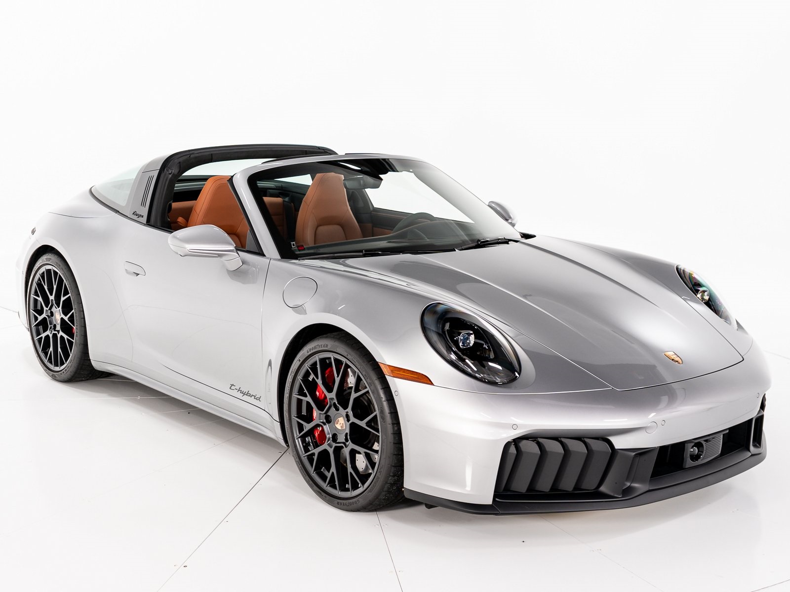 2025 Porsche 911 Targa 4 GTS photo 7