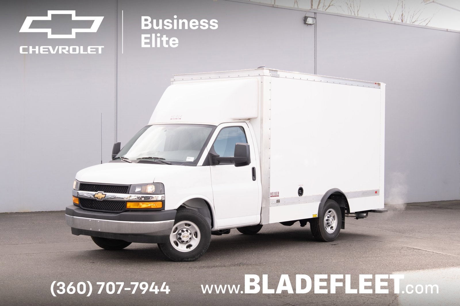 2024 Chevrolet Express Cutaway Base's photo