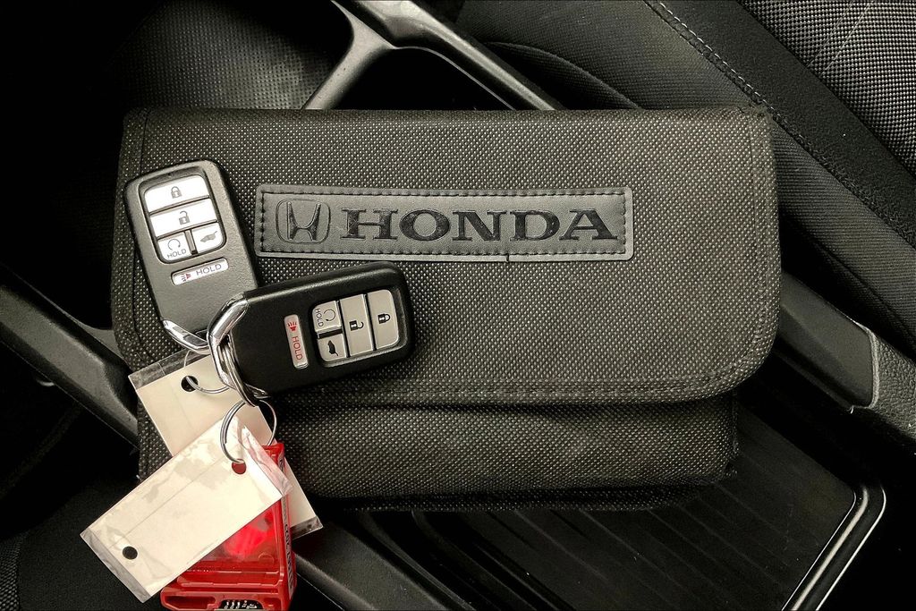 2022 Honda CR-V EX photo 12