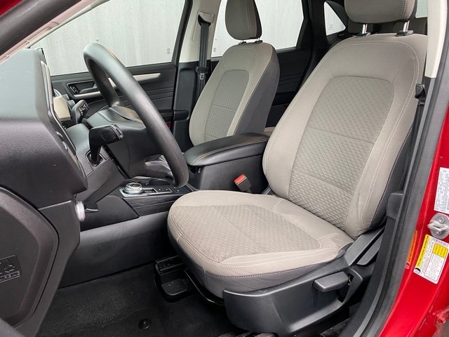 2022 Ford Escape SE photo 13
