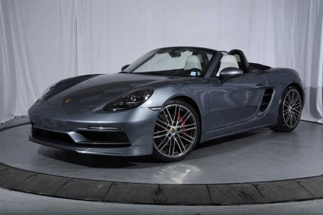 NEW PPT PORSCHE 用 New 2025 Porsche 718 2D Coupe in Brooklyn #25077N | Porsche