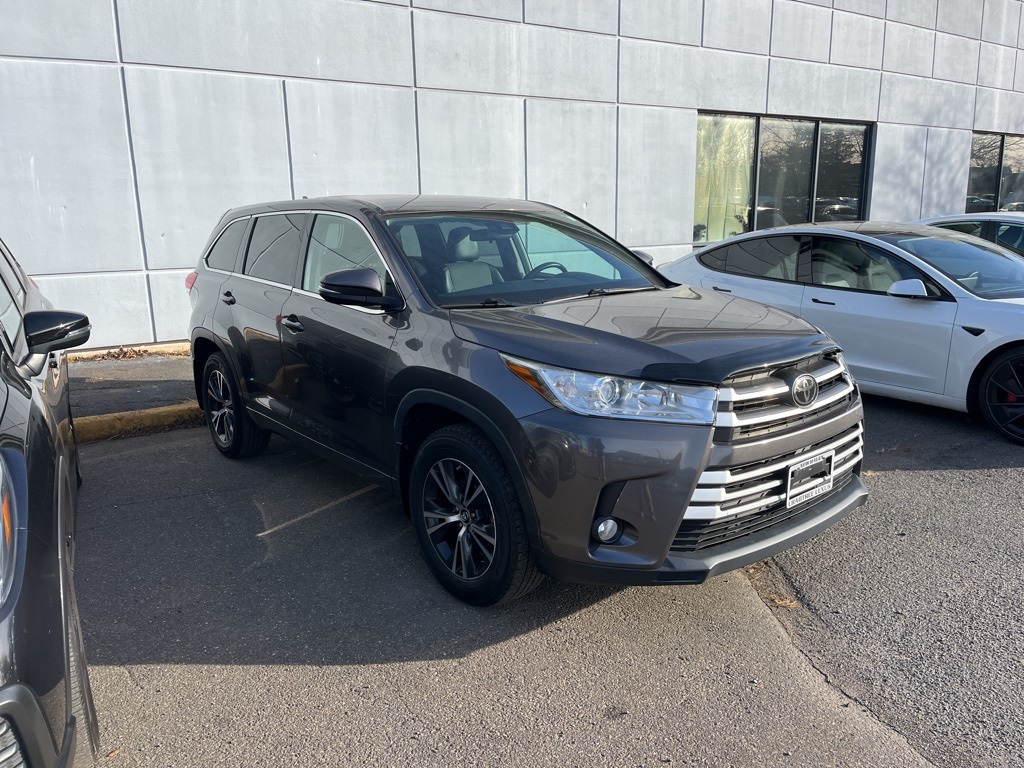 2017 Toyota Highlander LE Plus