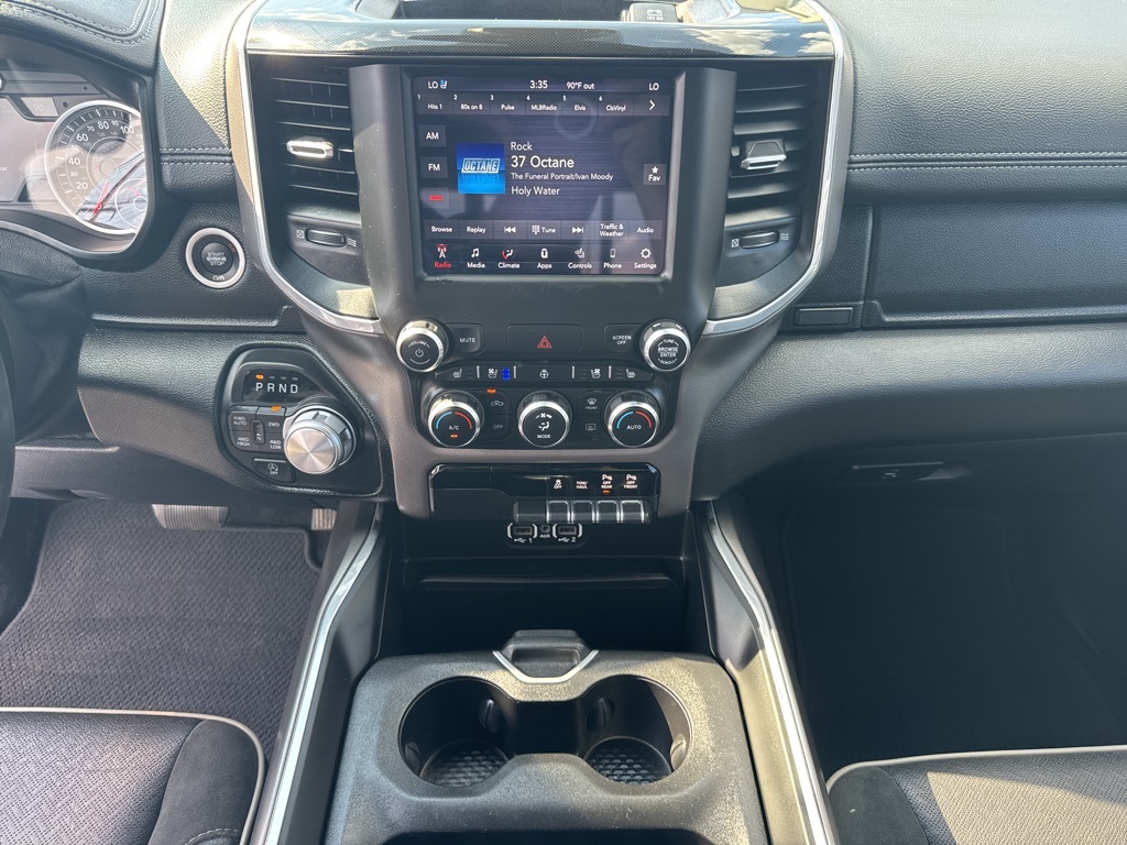 2020 Ram 1500 Laramie photo 38