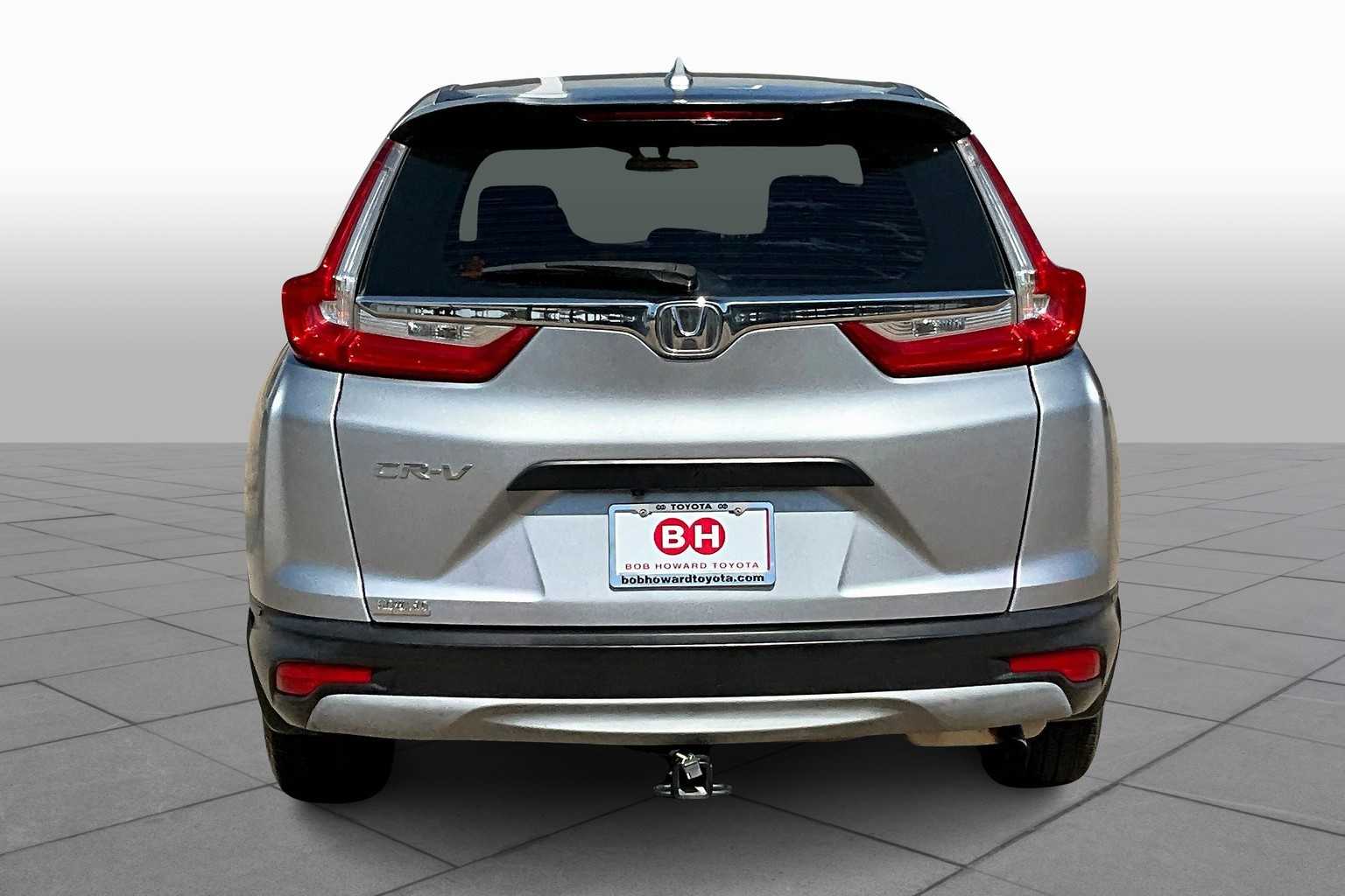 2017 Honda CR-V LX photo 4