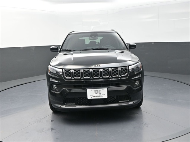 2026 Jeep Compass Latitude Altitude photo 2