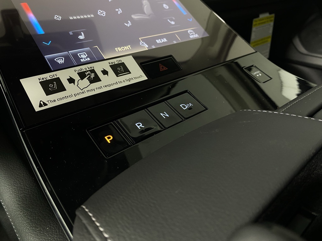 2026 Infiniti QX80 Pure photo 19