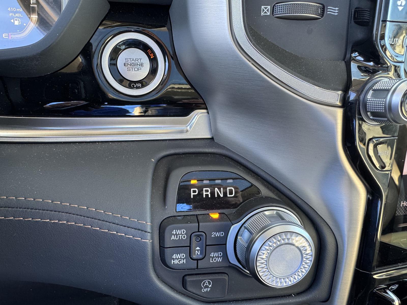 2025 Ram 1500 photo 14