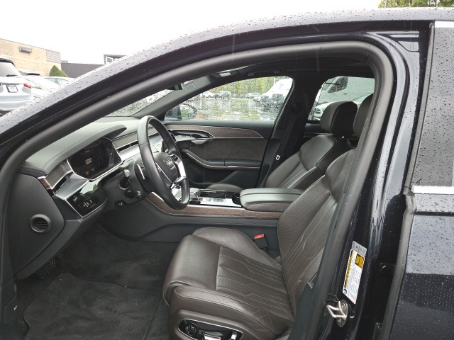2021 Audi A8 4.0 Quattro L photo 4