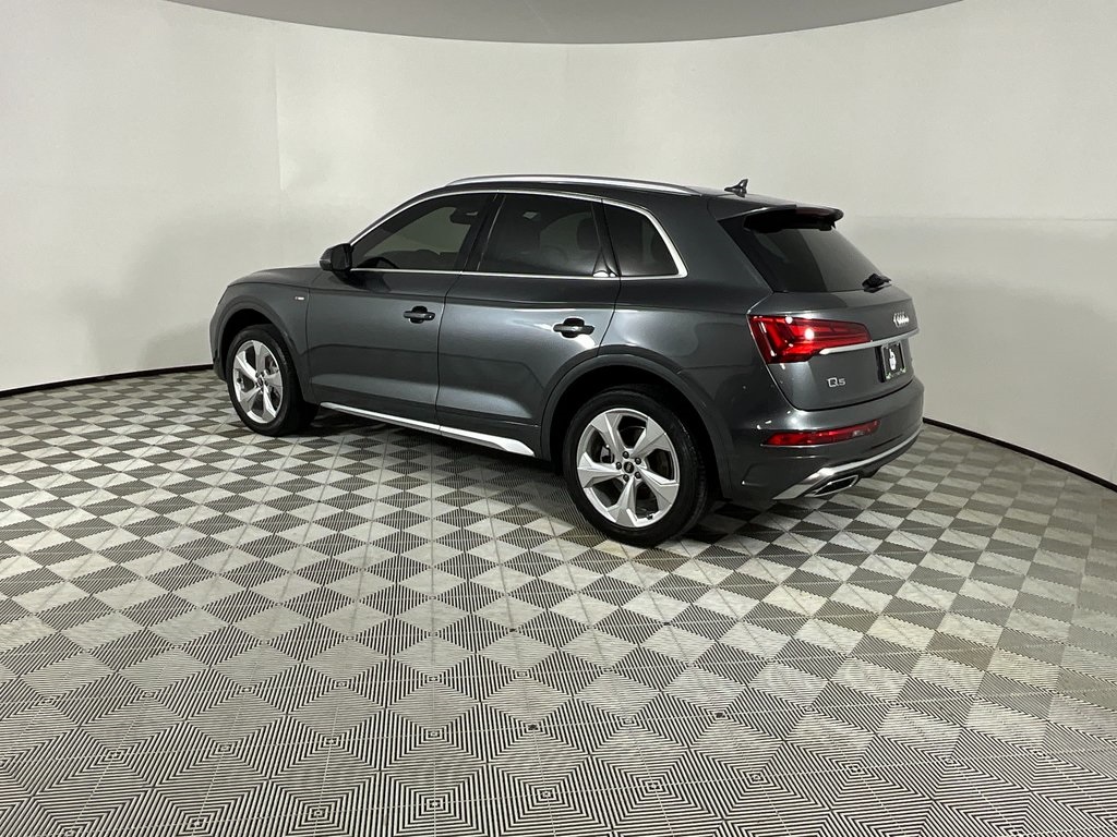 2023 Audi Q5 45 S line Premium Plus photo 3