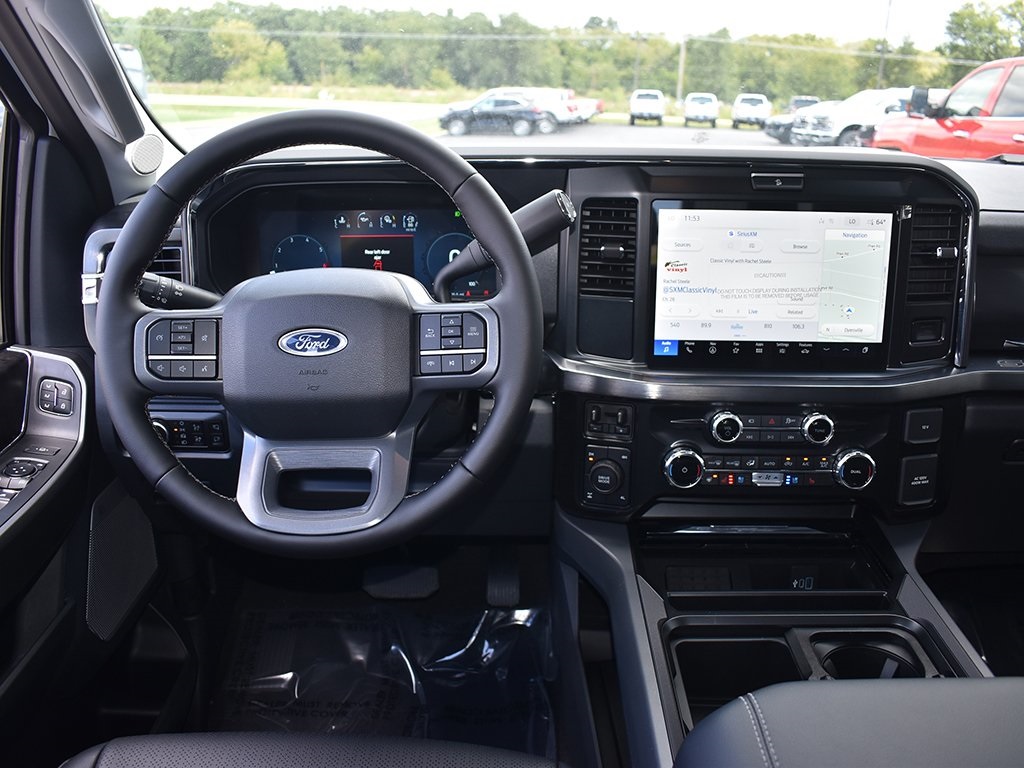2026 Ford F-350 Lariat photo 17