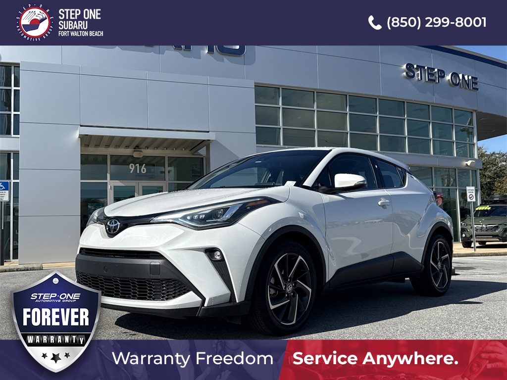 2022 Toyota C-HR Limited's photo
