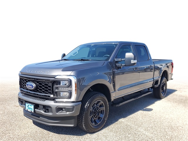 2026 Ford F-250 XL photo 2