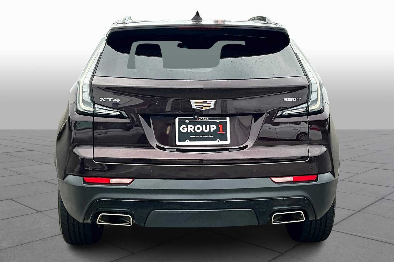2021 Cadillac XT4 Sport photo 3