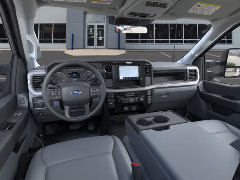 2025 Ford F-350 XL photo 8