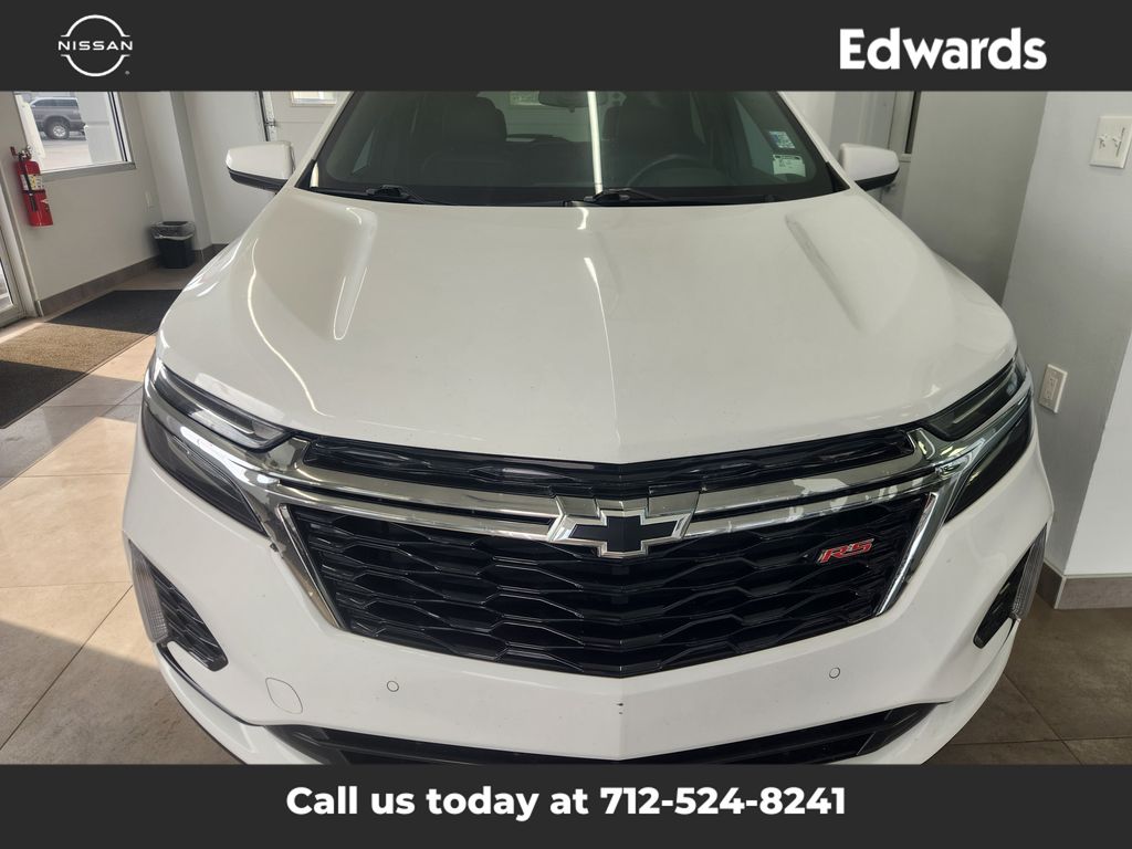 2022 Chevrolet Equinox RS photo 3