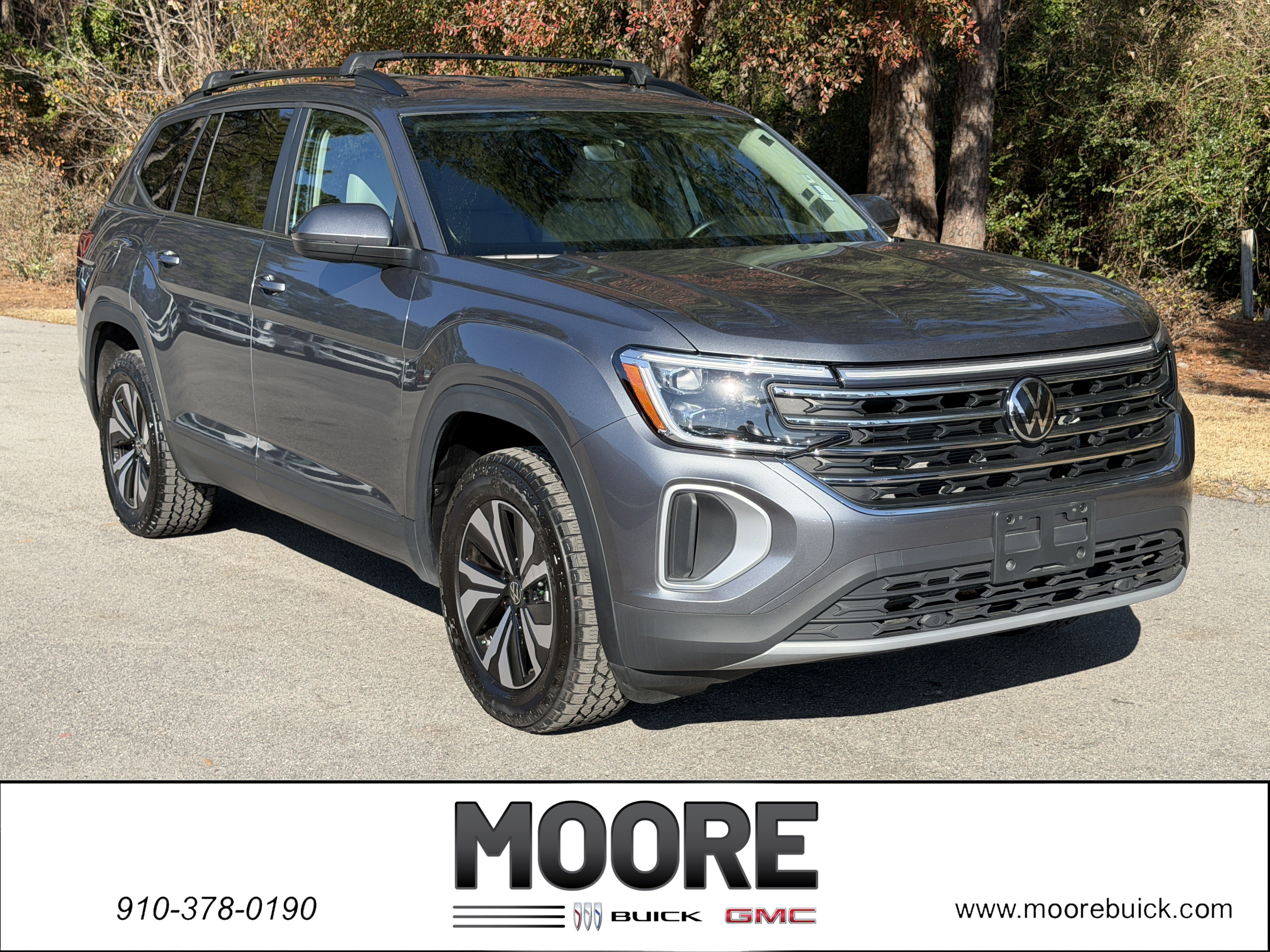 2025 Volkswagen Atlas SE's photo