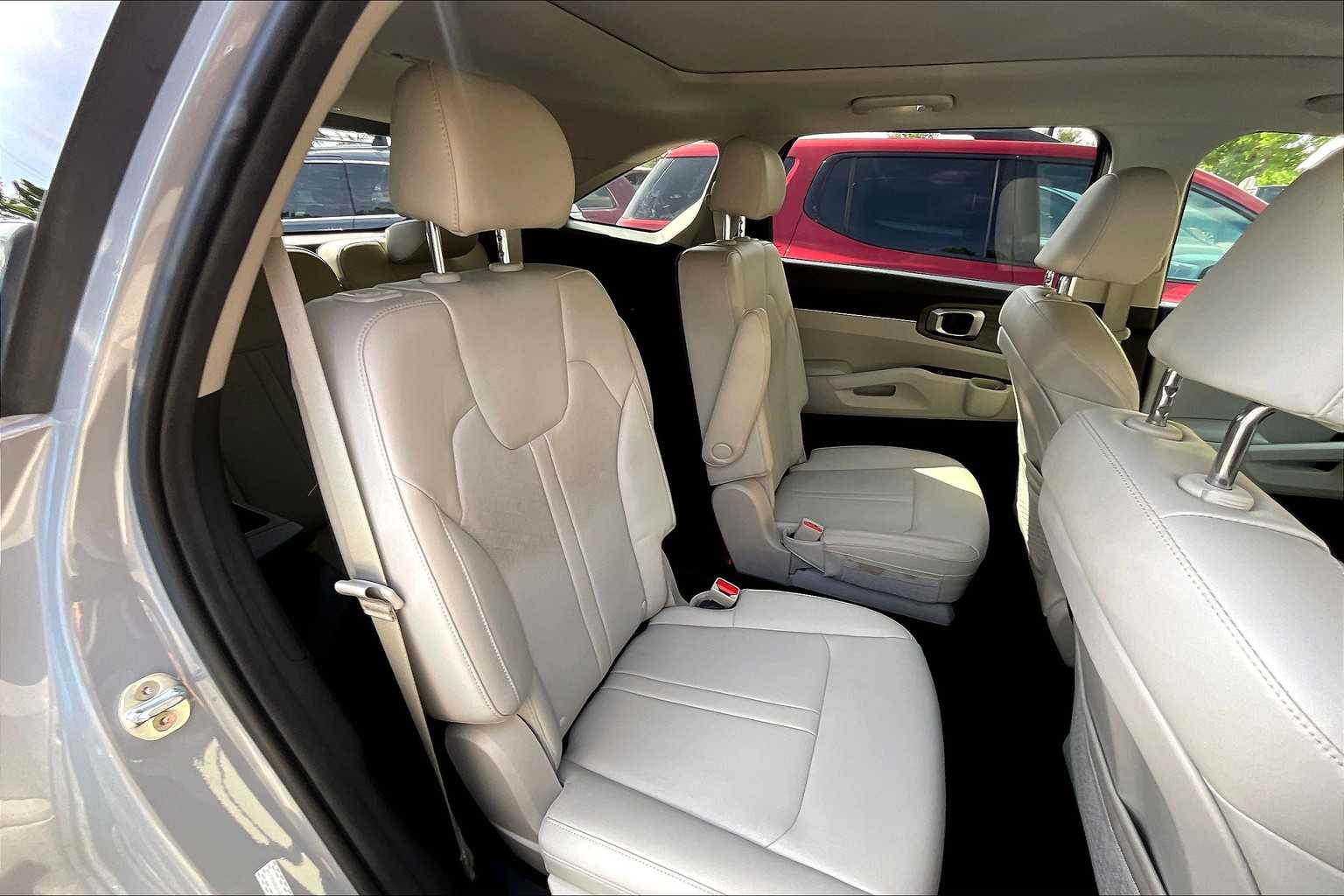 2022 Kia Sorento X-Line EX photo 24