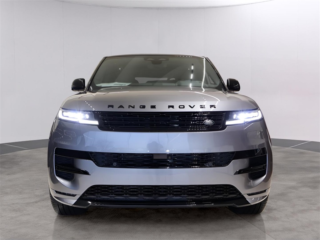 2025 Land Rover Range Rover Sport SE photo 2