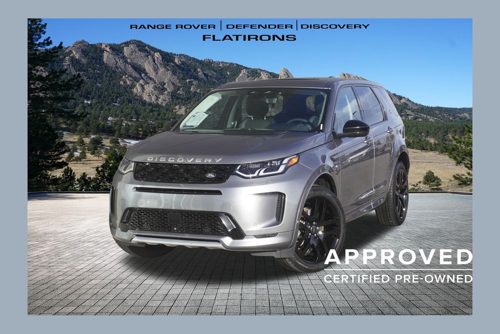 2025 Land Rover Discovery Sport S's photo
