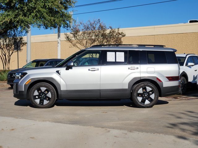 2025 Hyundai Santa Fe SEL photo 2