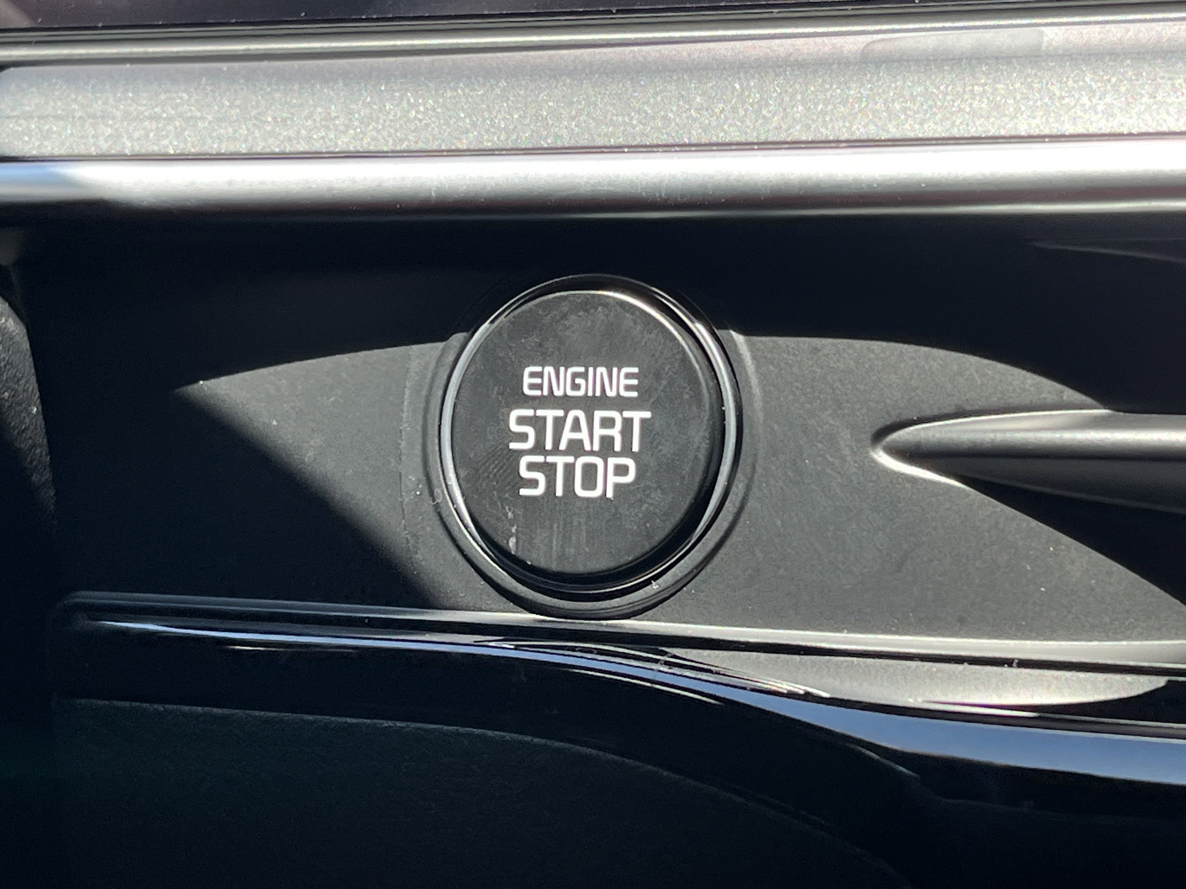 2026 Kia K5 GT-Line photo 6