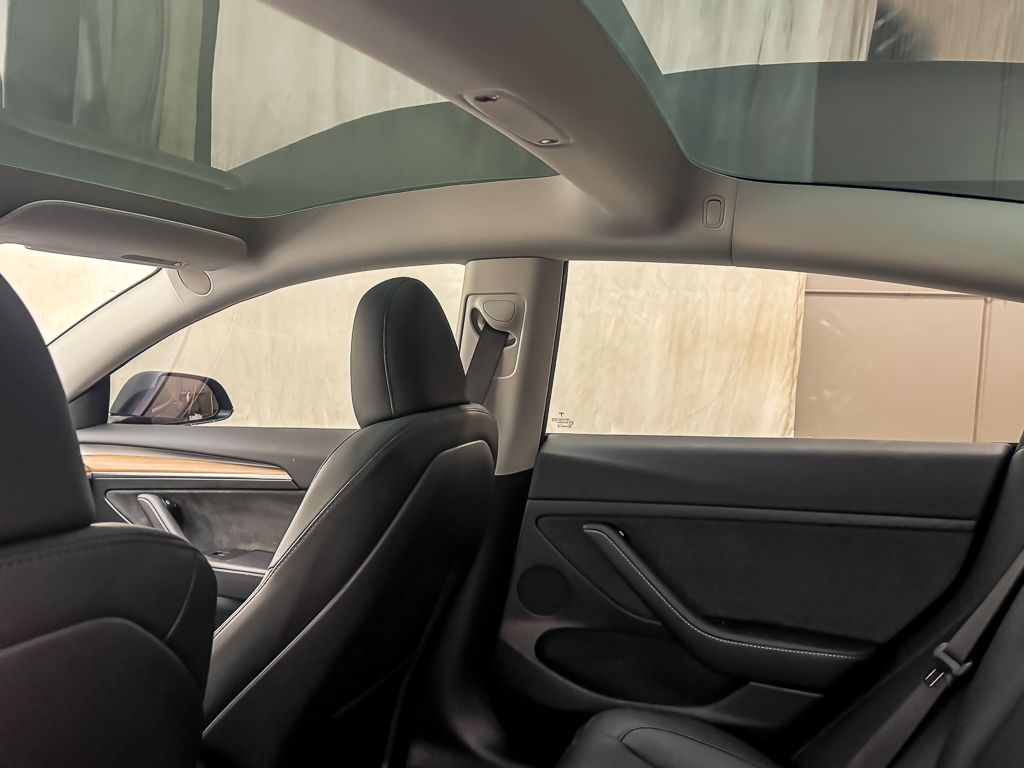 2023 TESLA MODEL 3 - Image 12