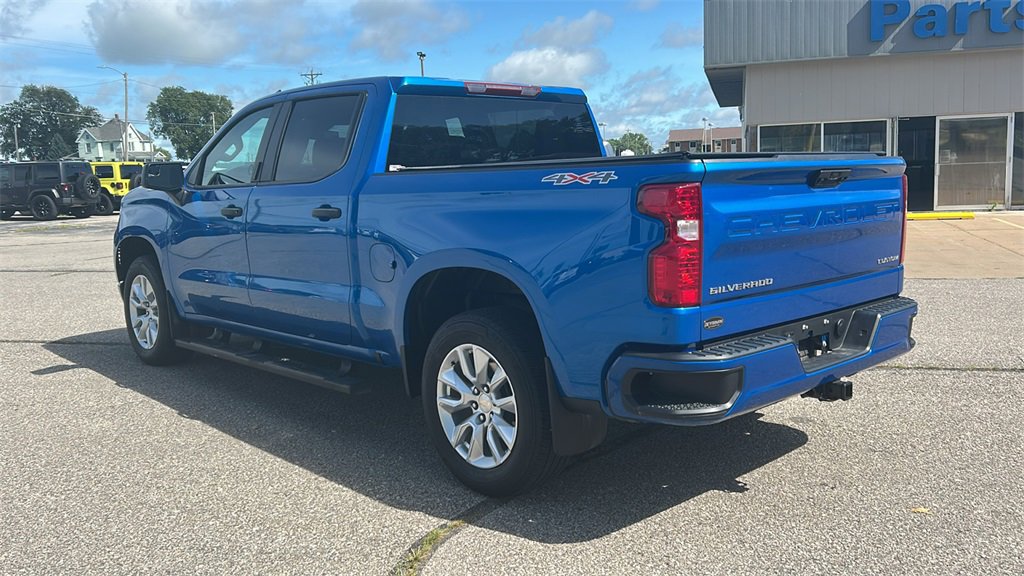 2024 Chevrolet Silverado 1500 Custom photo 7