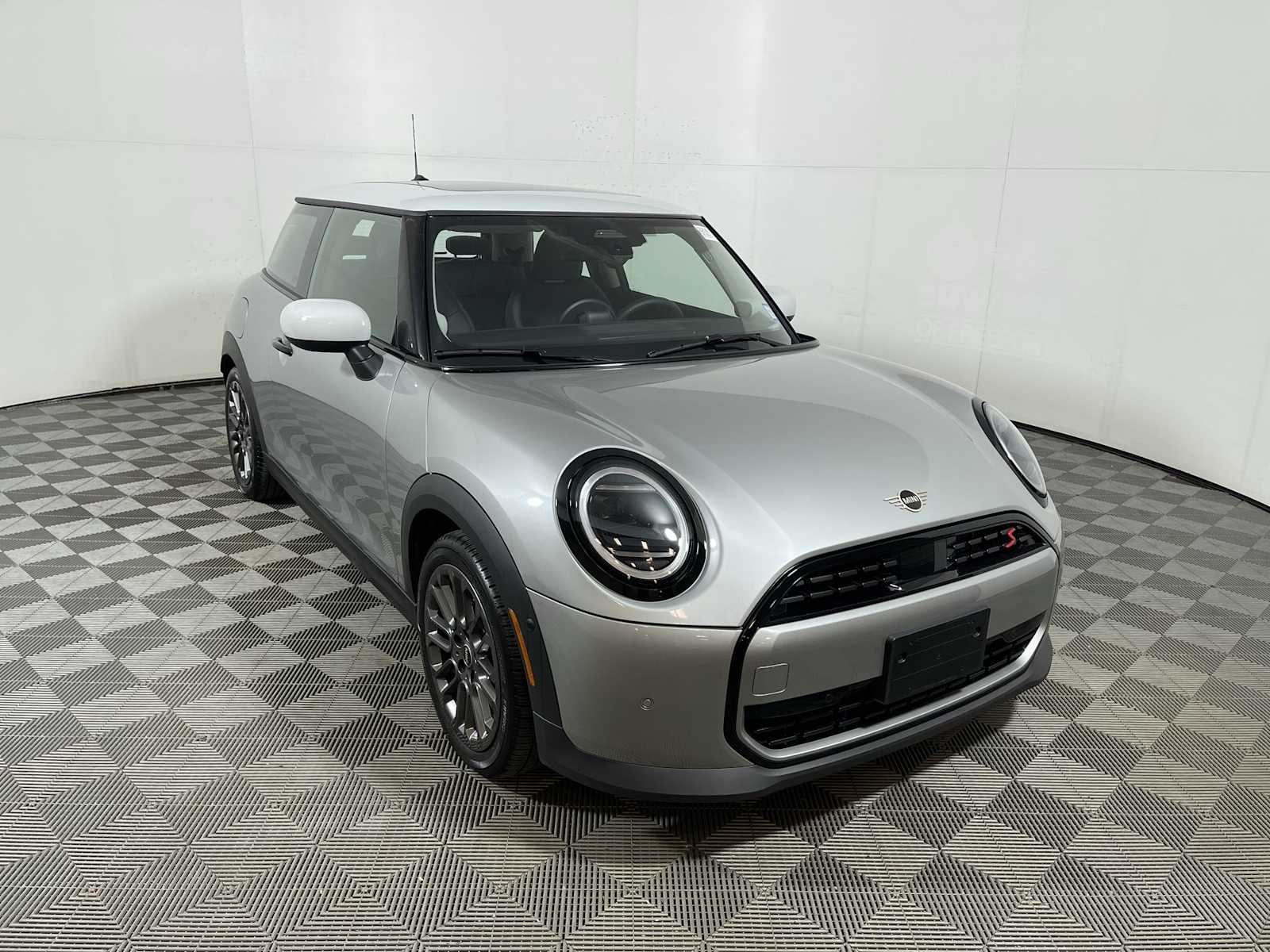 Pre-Owned 2025 MINI Hardtop 2 Door Cooper S 2dr Car in West