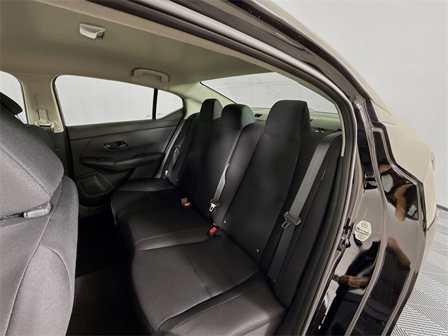 2025 Nissan Sentra S photo 4