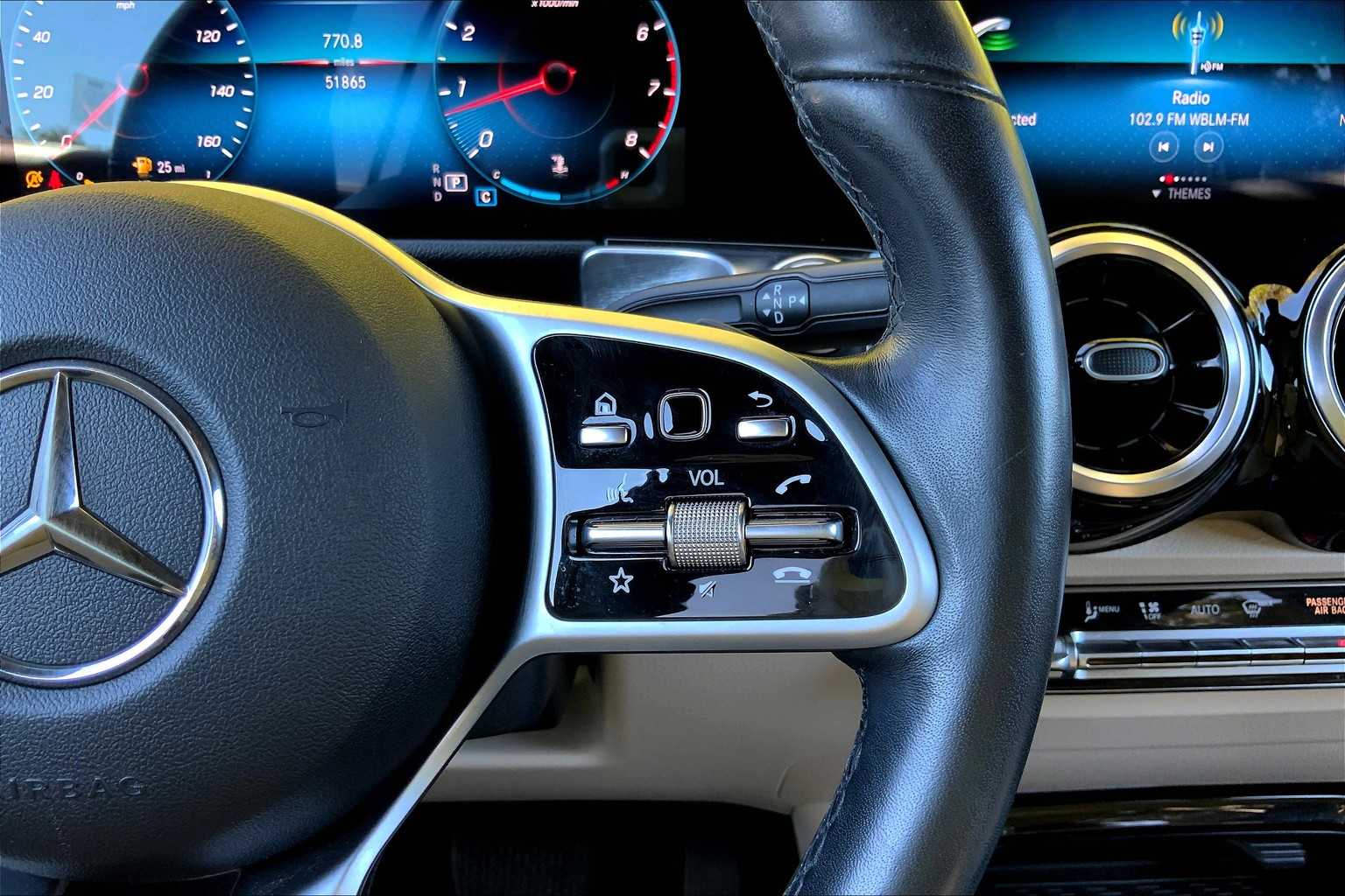 2020 Mercedes Benz GLB 250 4MATIC photo 24