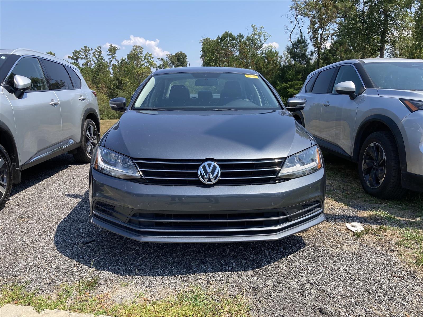 2017 Volkswagen Jetta 1.4T SE photo 3