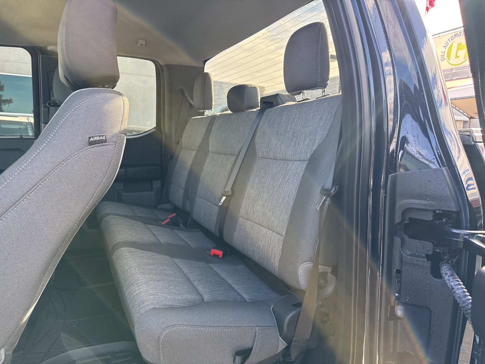 2021 Ford F-150 XL photo 2