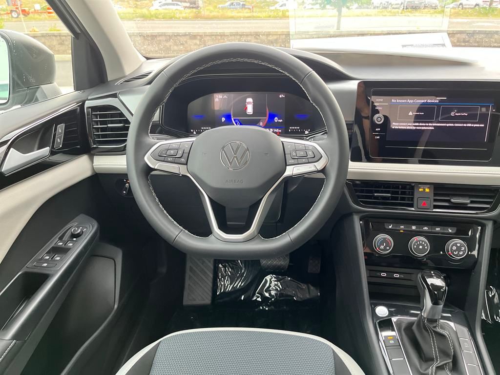 2025 Volkswagen Taos S photo 19