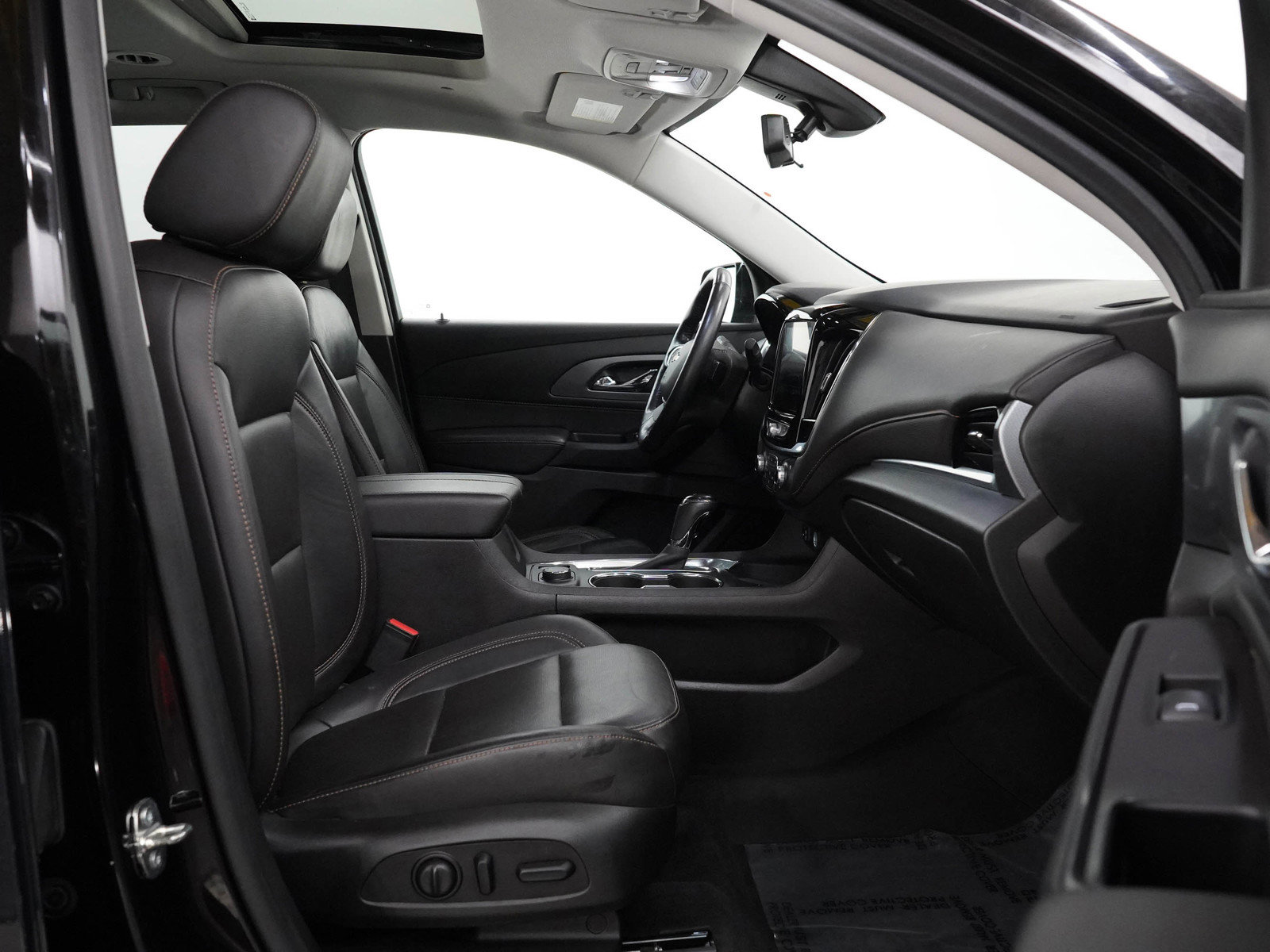 2020 Chevrolet Traverse Premier photo 10