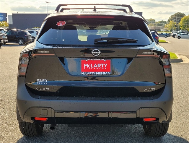 2026 Nissan Kicks SV photo 4