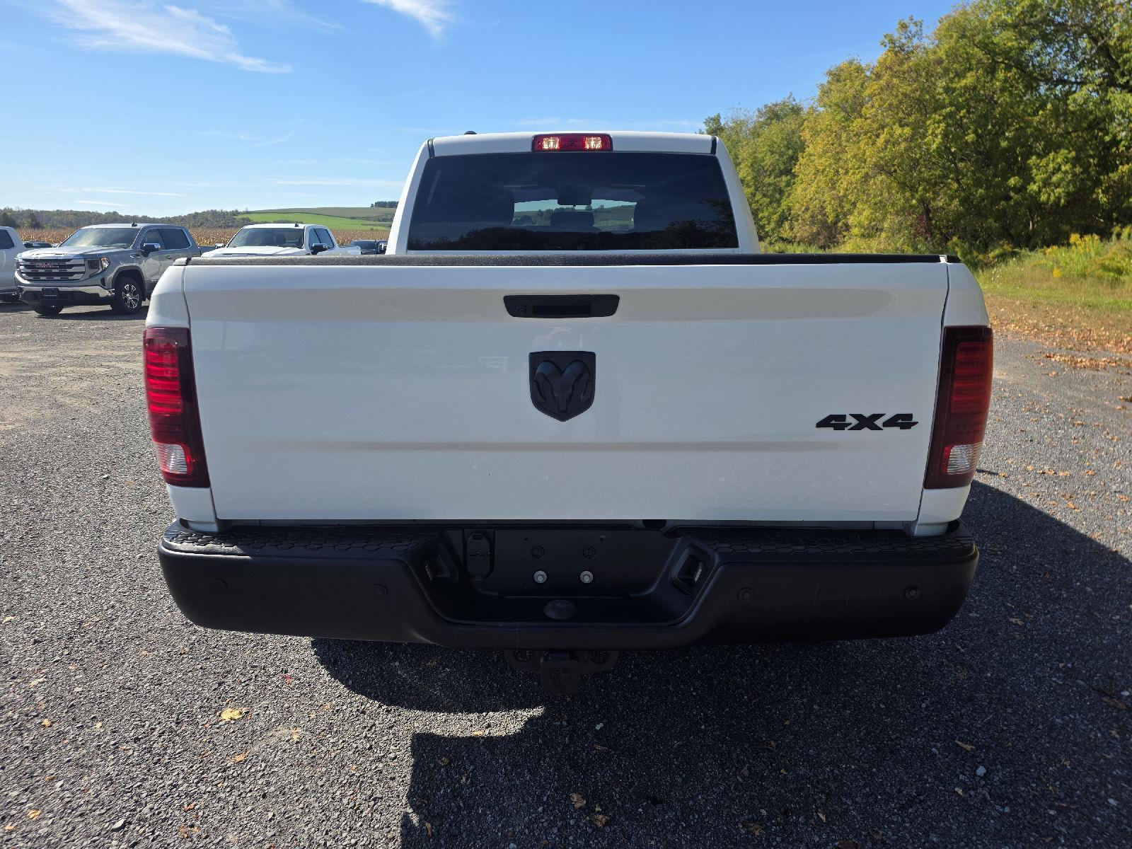 2021 Ram 1500 Classic Warlock photo 4