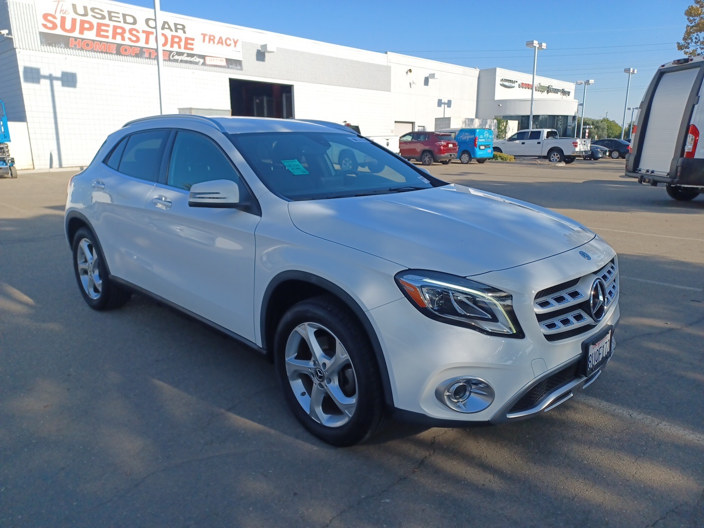 2020 Mercedes Benz GLA 250 4MATIC photo 3