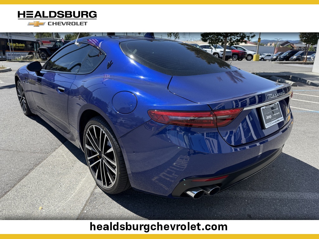 2024 Maserati Granturismo Modena photo 2