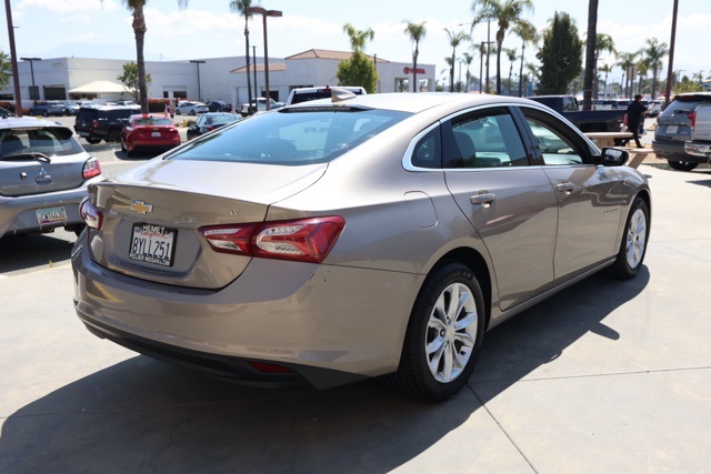 2022 Chevrolet Malibu 1LT photo 3