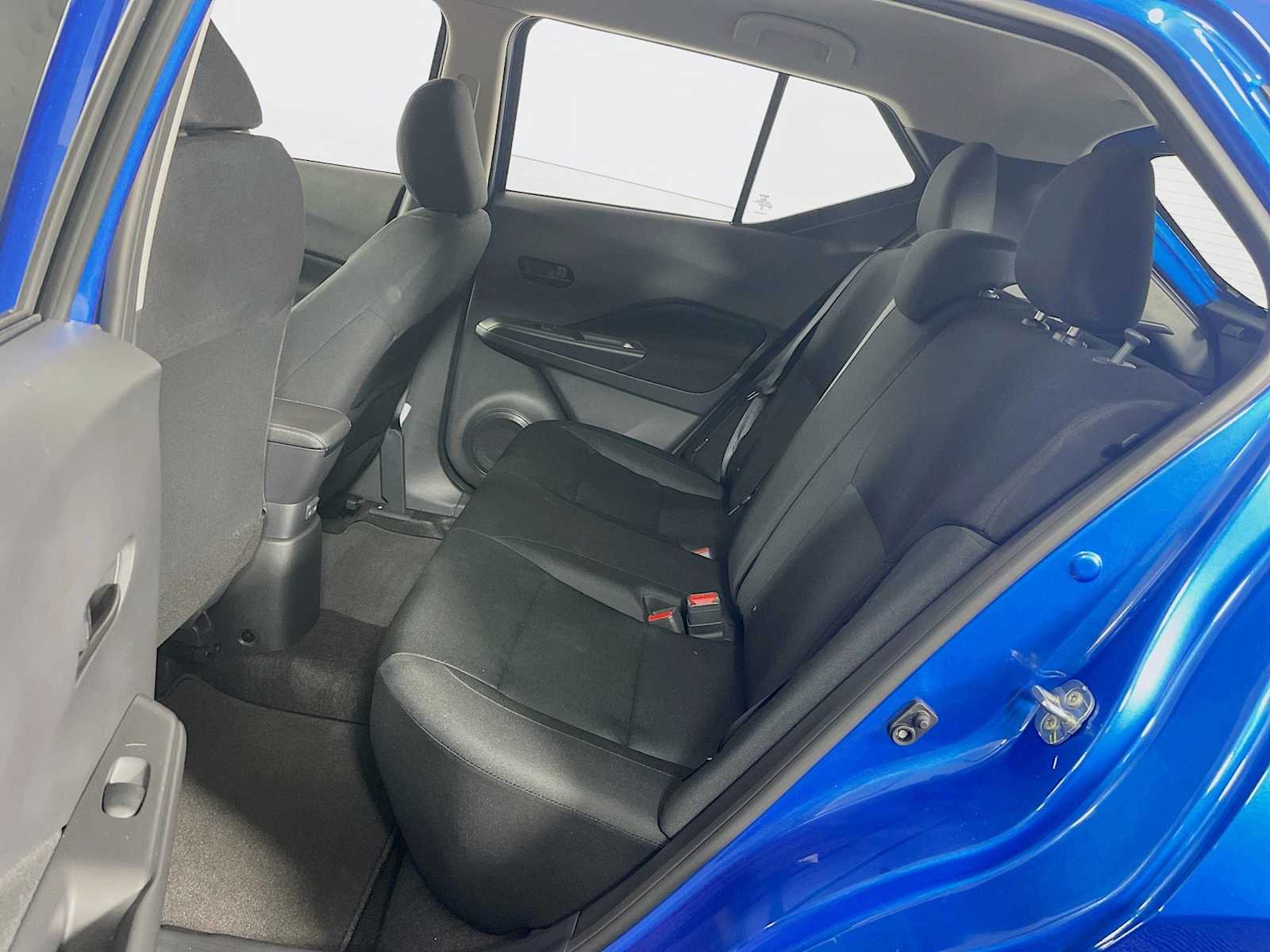 2024 Nissan Kicks S photo 18