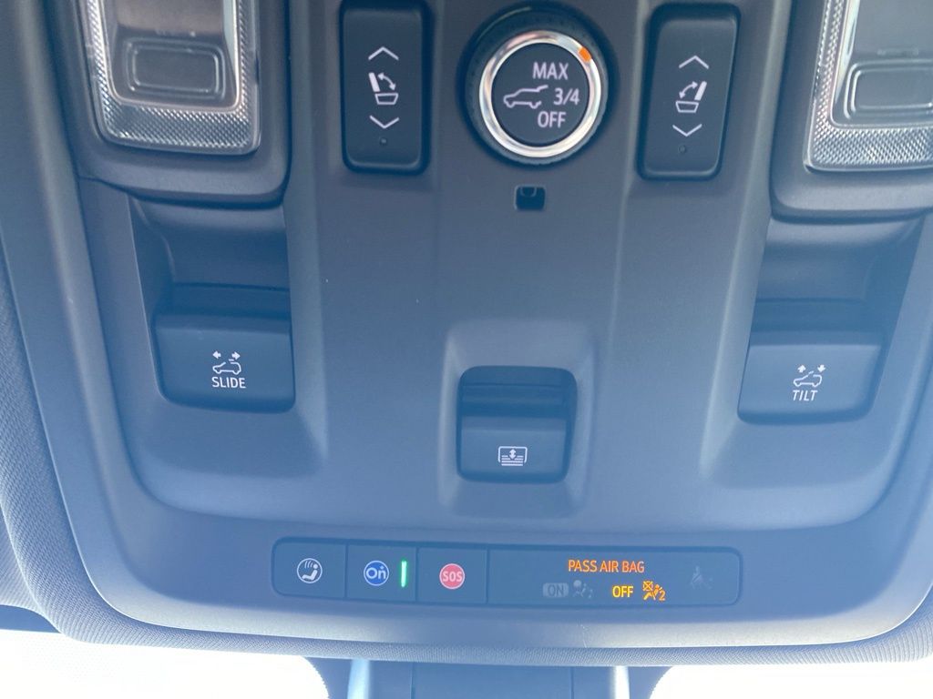 2021 Chevrolet Tahoe Z71 photo 25