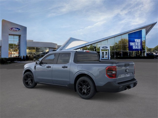 2025 Ford Maverick XLT photo 2