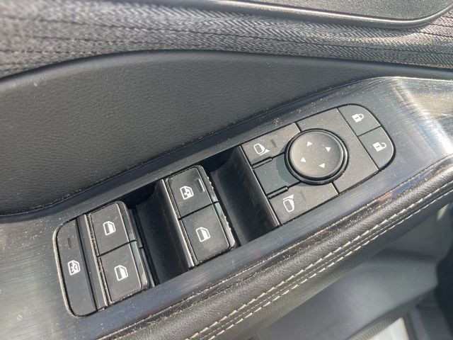 2023 Nissan Rogue SV photo 11