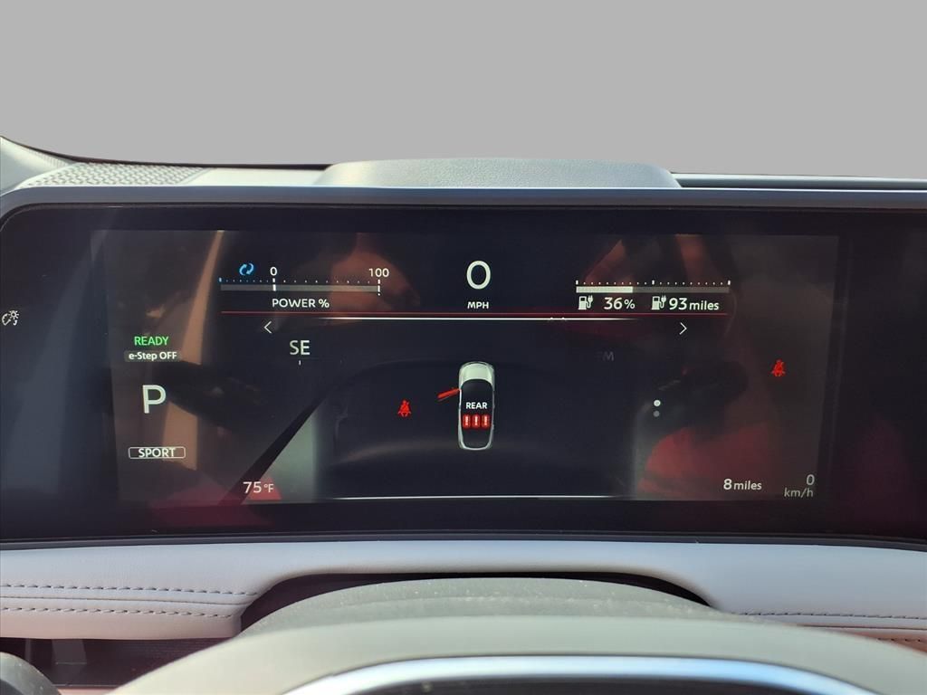 2025 Nissan ARIYA Engage Evolve+ Empower photo 11