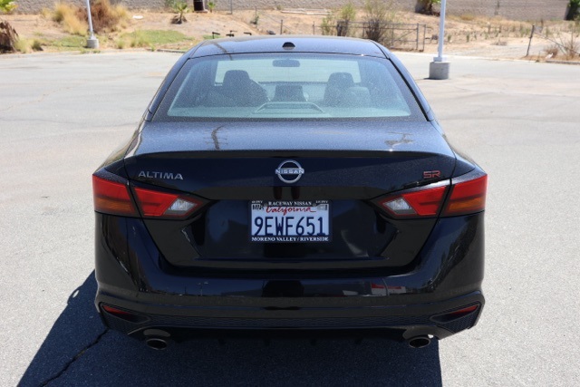 2023 Nissan Altima 2.5 SR photo 3