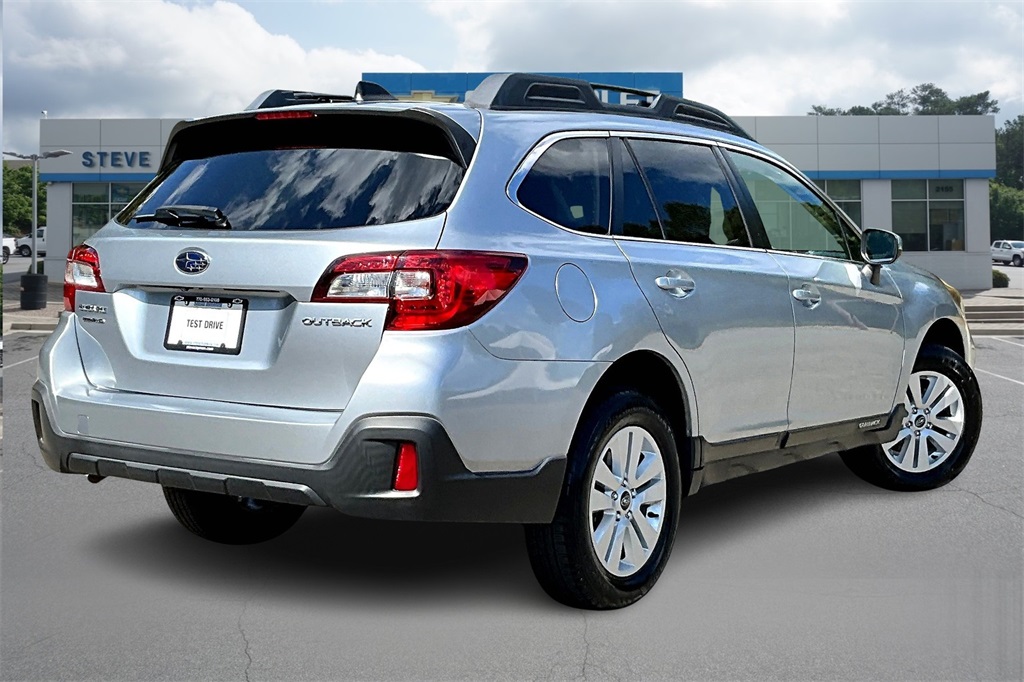 2019 Subaru Outback 2.5i Premium photo 4