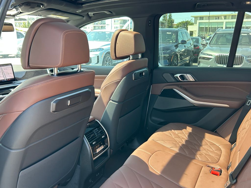 2026 Bmw X5 M60i photo 29